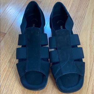 Naturalizer Sandals